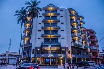 Hotel Selton Kinshasa Esterno foto